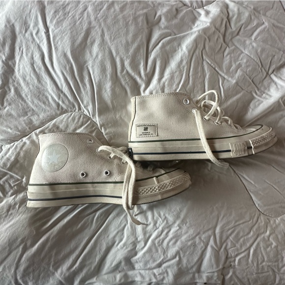 Converse x Undefeated Mid Sneaker - Picture 3 of 7